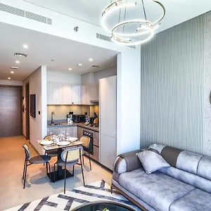 By Latinem Luxury 1br Holiday W2817 Near Burj Khalifa دبي